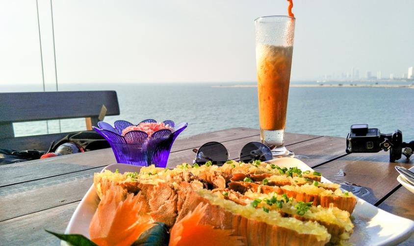 【芭堤雅】Rimpa Lapin悬崖餐厅，边欣赏浪漫海景边大啖海鲜！